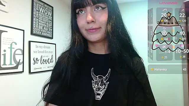 Snapshot of amy_adams1 chatting on December 27, 7:51 am amy adams1 online show from December 27, 7:51 am