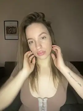 Snapshot of EdnaBradley chatting on November 20, 12:38 pm EdnaBradley online show from November 20, 12:38 pm