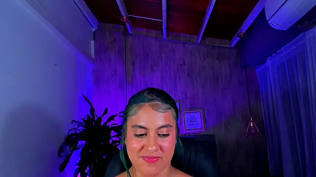 Snapshot of Xisu_ chatting on January 18, 10:06 am Xisu online show from January 18, 10:06 am