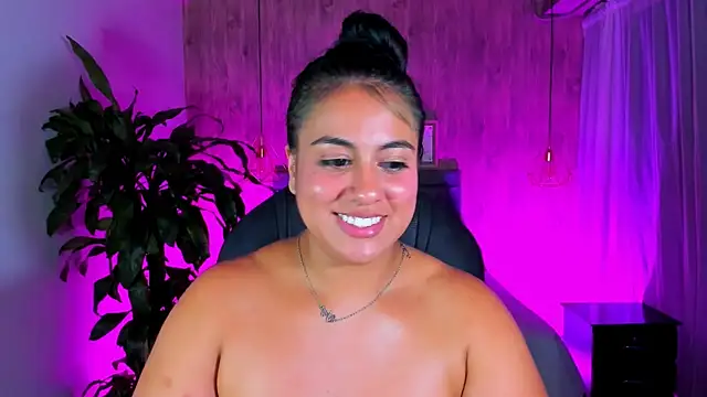 Snapshot of Xisu_ chatting on February 22, 9:56 am Xisu online show from February 22, 9:56 am