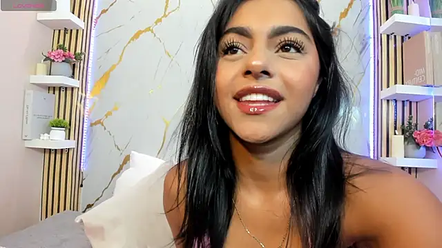 Snapshot of AmyBarton02 chatting on May 15, 5:53 pm AmyBarton02 online show from May 15, 5:53 pm