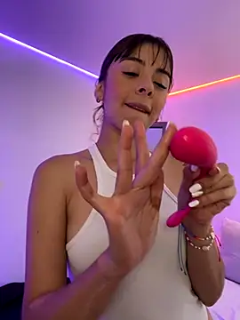 Snapshot of AmmyCollinsW chatting on November 10, 9:03 pm AmmyCollinsW online show from November 10, 9:03 pm