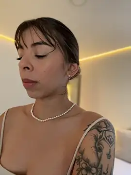 Snapshot of AmmyCollinsW chatting on November 27, 8:55 pm AmmyCollinsW online show from November 27, 8:55 pm