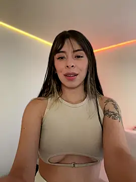 Snapshot of AmmyCollinsW chatting on December 3, 8:51 pm AmmyCollinsW online show from December 3, 8:51 pm