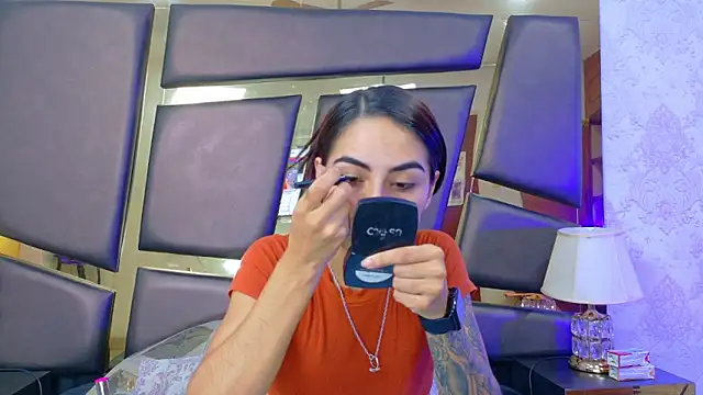 NicoleEsposito online show from November 5, 1:11 pm