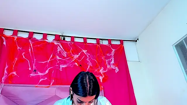 Kaataleya horny online show from October 24, 3:03 am