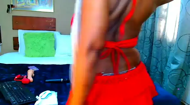 Snapshot of MidnightPassionxx chatting on January 24, 2:51 pm MidnightPassionxx online show from January 24, 2:51 pm