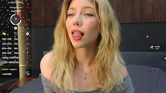 Rainaslater online show from February 22, 9:04 pm