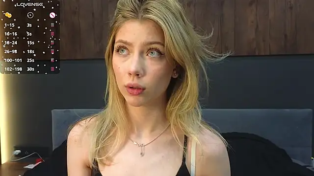 Rainaslater online show from March 1, 8:21 pm