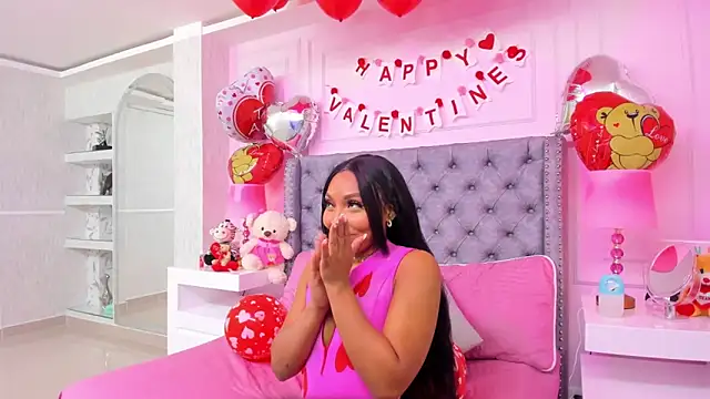 HaileeRoberts online show from February 14, 12:14 pm