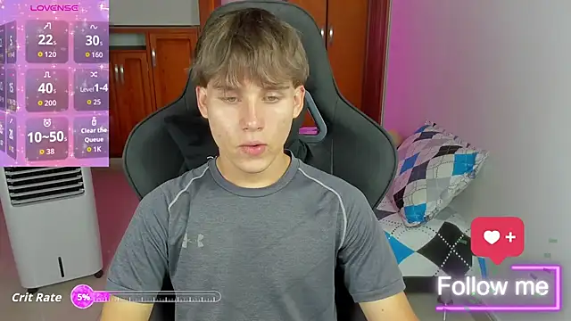 Snapshot of jackson_millers chatting on October 6, 3:37 am jackson millers online show from October 6, 3:37 am