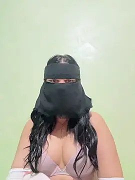 jassmine911 online show from April 20, 6:20 pm