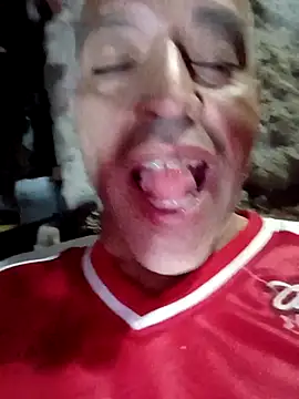 rodrig6987 1 online show from November 28, 11:51 pm