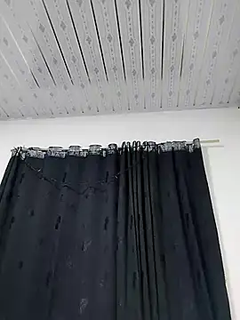 IamAlana  online show from December 31, 10:58 am