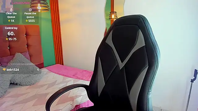 IamAlana  online show from February 11, 6:08 am