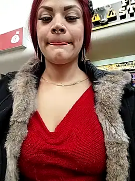 IamAlana  online show from March 5, 8:32 pm