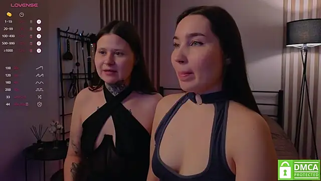 Snapshot of domDani_subMay chatting on February 19, 6:11 am domDani subMay online show from February 19, 6:11 am