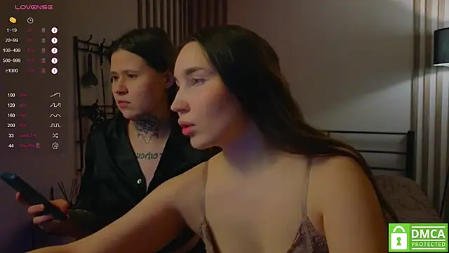 Snapshot of domDani_subMay chatting on February 27, 5:45 am domDani subMay online show from February 27, 5:45 am