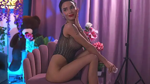 TheAyana online show from December 23, 3:33 pm