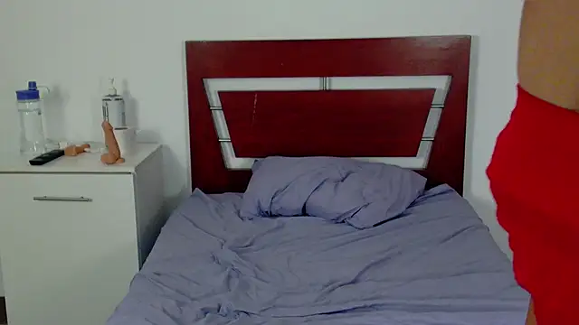 Snapshot of melody2429 chatting on December 13, 5:21 pm melody2429 online show from December 13, 5:21 pm