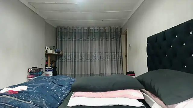 Indianmayaxoxo online show from February 11, 4:39 am