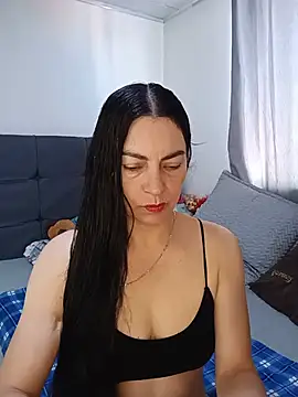 renata hot1 online show from June 16, 7:38 pm