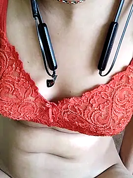 Snapshot of Rani_Desai69 chatting on March 14, 9:24 am Rani Desai69 online show from March 14, 9:24 am