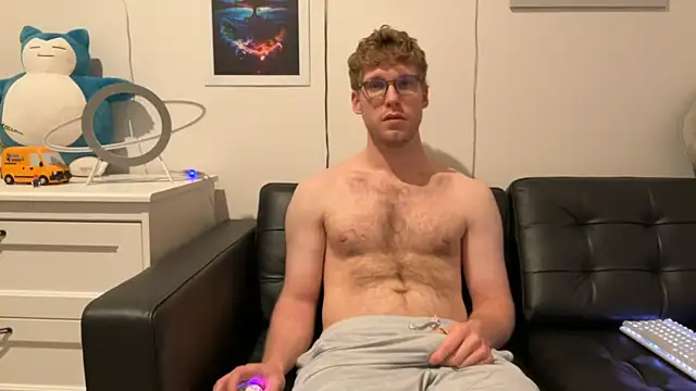 BlueEyedTallGuy94 online show from December 11, 7:20 am