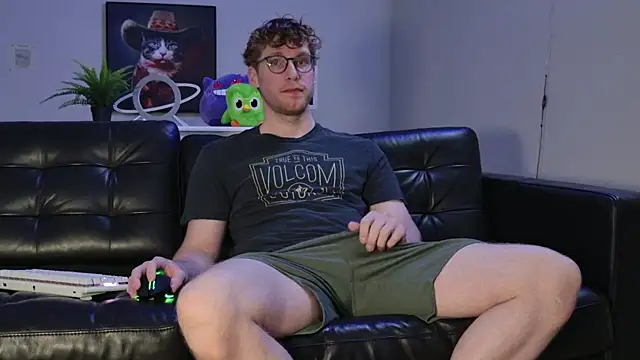 BlueEyedTallGuy94 online show from October 28, 1:09 am