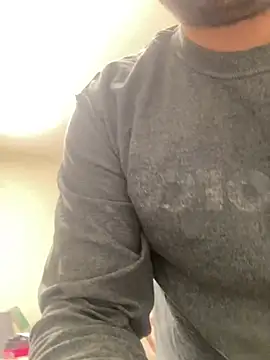 Snapshot of MiamiBang chatting on January 29, 3:12 am MiamiBang online show from January 29, 3:12 am