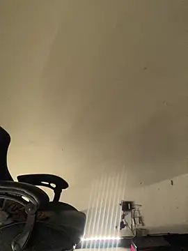 Snapshot of MiamiBang chatting on February 14, 10:07 am MiamiBang online show from February 14, 10:07 am