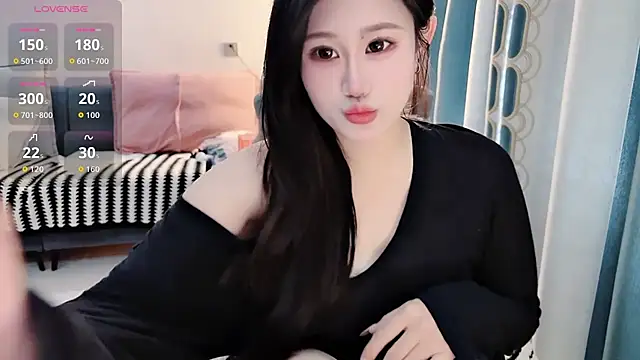 QQ-tutu online show from October 24, 1:46 am