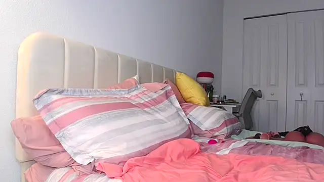 MistressLava Femdom online show from April 16, 11:11 am