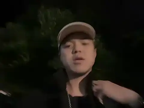 Snapshot of TheDarkPrix chatting on October 28, 3:36 pm TheDarkPrix online show from October 28, 3:36 pm