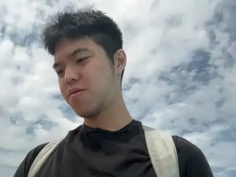 Snapshot of TheDarkPrix chatting on November 1, 4:58 am TheDarkPrix online show from November 1, 4:58 am