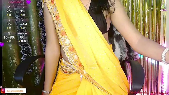 Snapshot of Hot_chocolate__ chatting on December 29, 6:49 pm Hot chocolate online show from December 29, 6:49 pm