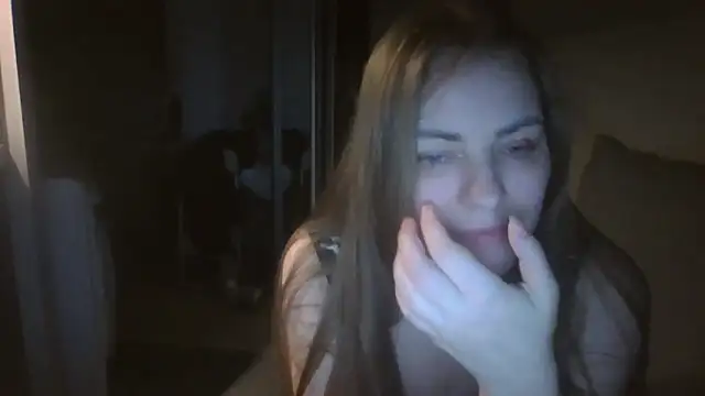 AnnaDiamond1 online show from September 30, 9:20 pm