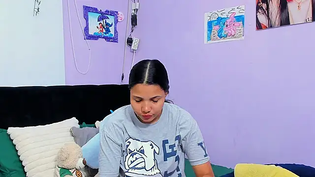 sara mendez2 online show from October 24, 11:23 pm