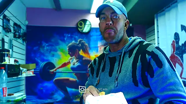 fabxxl online show from January 16, 8:18 am