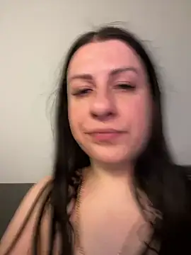 Evelinia online show from March 3, 1:53 pm