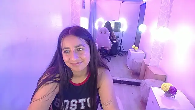 ailyn miranda online show from February 8, 3:19 am