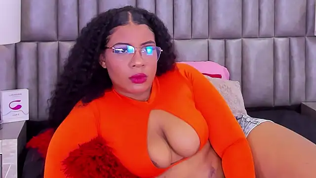 Snapshot of MelannyTylor chatting on January 25, 4:02 am MelannyTylor online show from January 25, 4:02 am