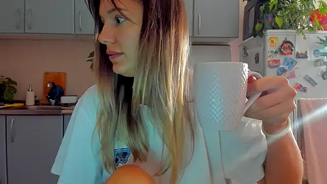 foxy blond online show from October 18, 12:13 am