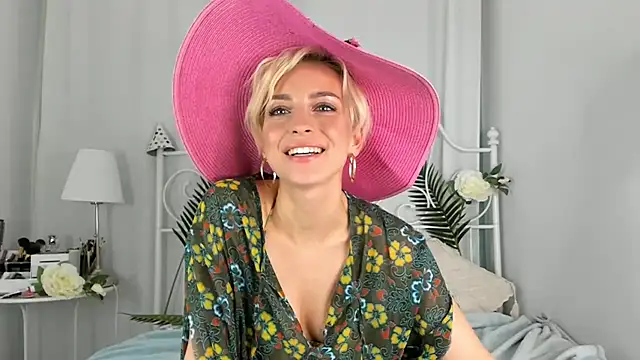 SakuFox online show from February 22, 3:34 am