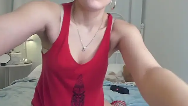 SakuFox online show from September 12, 7:03 pm