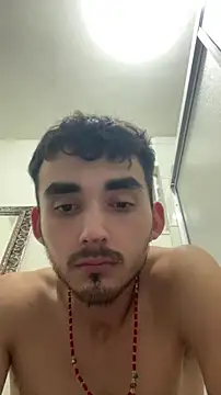 Snapshot of kevinsito1 chatting on October 27, 11:03 am kevinsito1 online show from October 27, 11:03 am