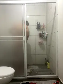 Snapshot of kevinsito1 chatting on December 4, 4:55 am kevinsito1 online show from December 4, 4:55 am