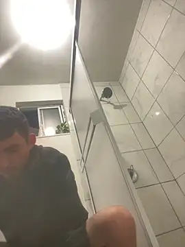 Snapshot of kevinsito1 chatting on December 14, 12:54 pm kevinsito1 online show from December 14, 12:54 pm