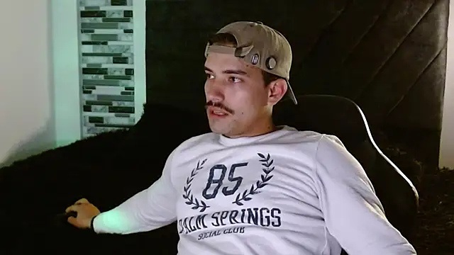 Ian Daviz online show from March 24, 1:32 am