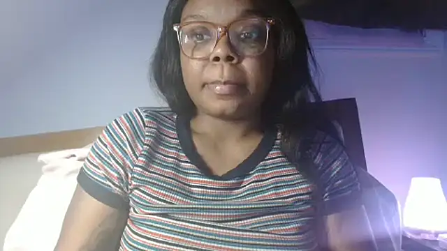 YaraBrynnn online show from November 13, 8:24 am